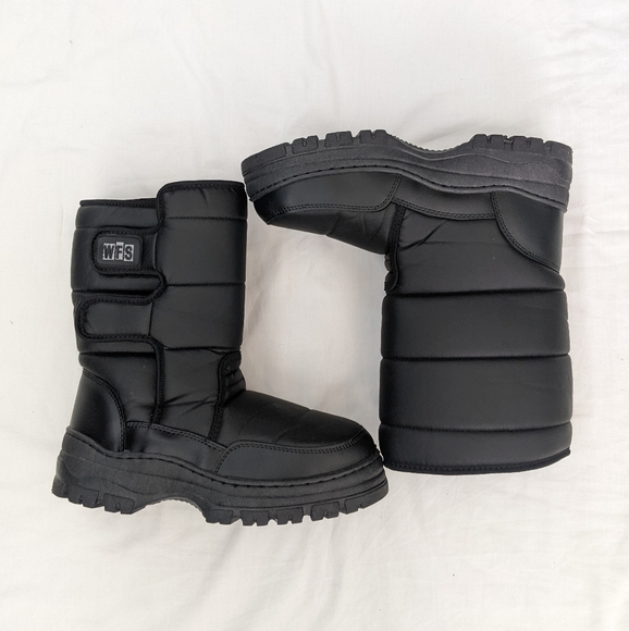 Men's World Famous Sports Snow Jogger Boots - Picture 1 of 10